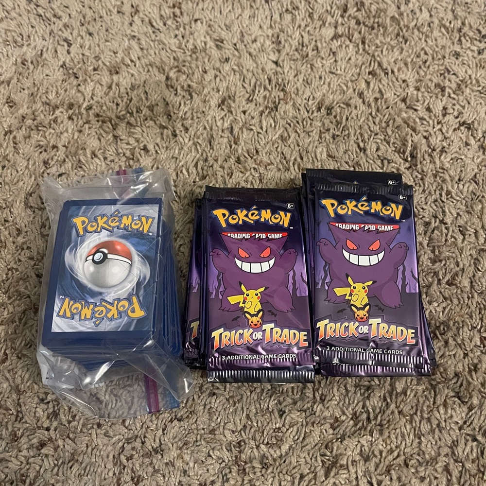 Trick or trade Booster packs and Pokémon’s cards